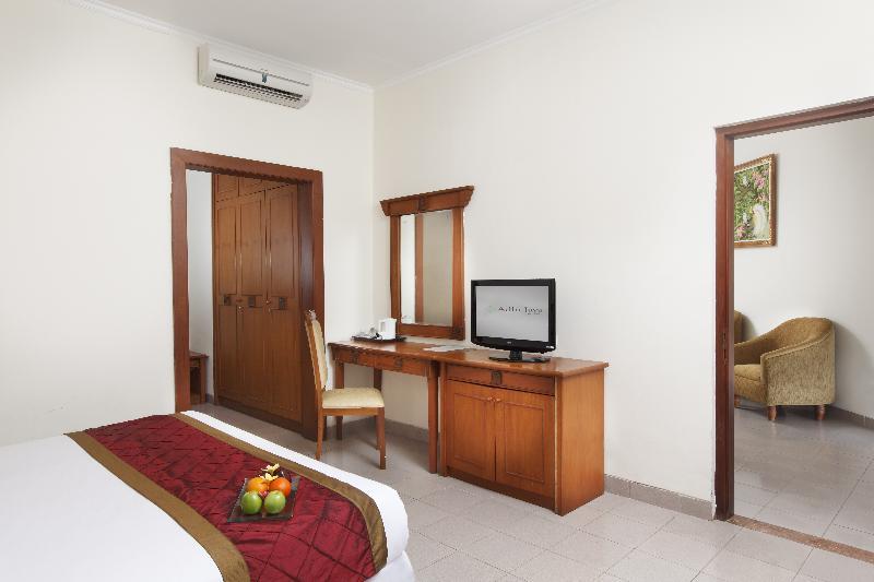 Adhi Jaya Hotel Kuta Lombok Kültér fotó
